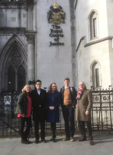 Roseanne Edwards, Leon Glenister, Samantha Broadfoot QC, Rowan Smith and Peter McLoughlin outside the High Court
