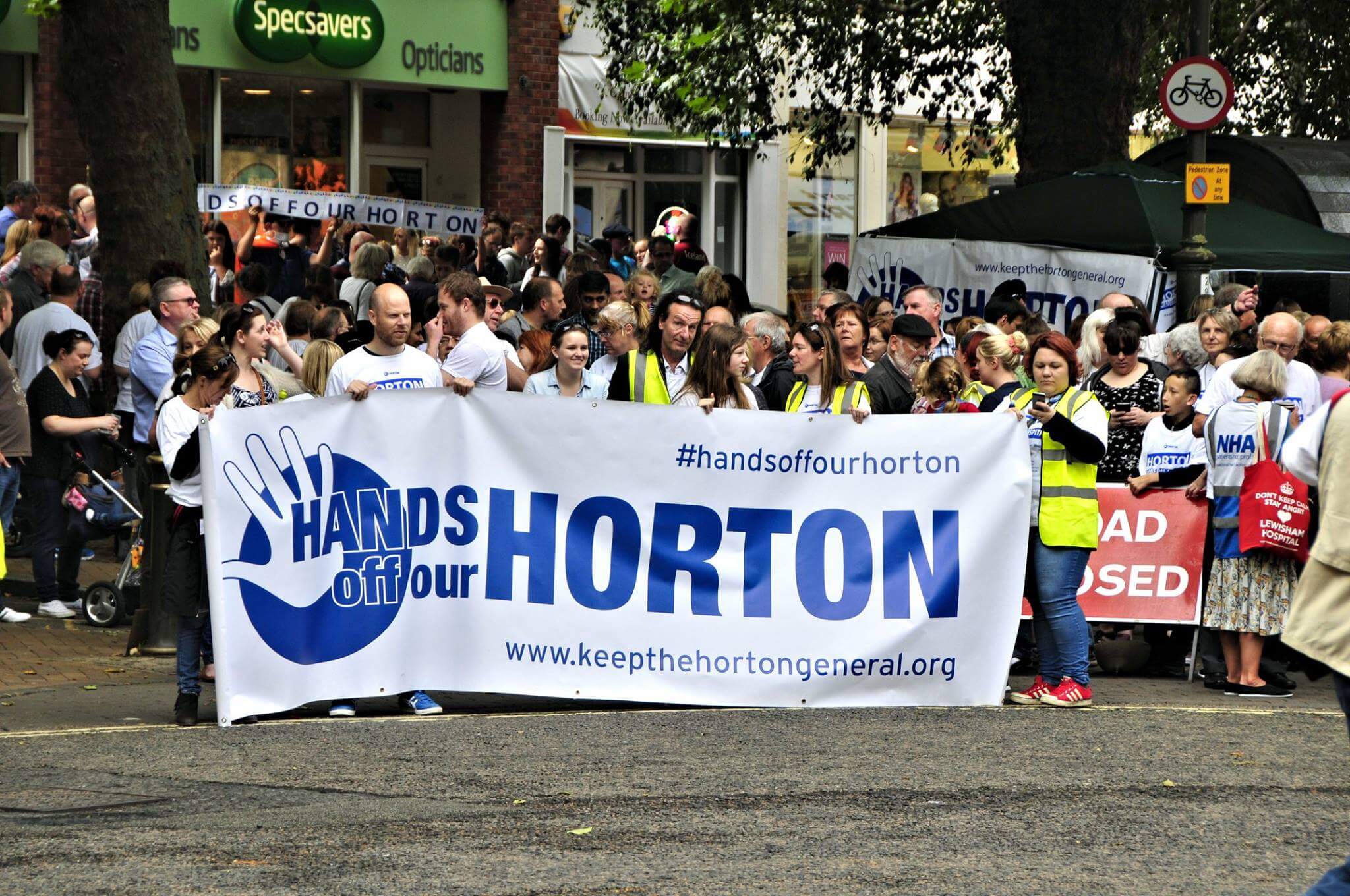 Hands Around the Horton protest 21 Aug 2016
